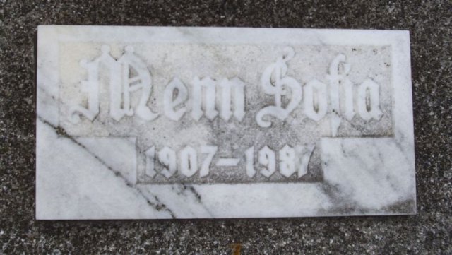 Komisel Sofia 1907-1987 Grabstein
